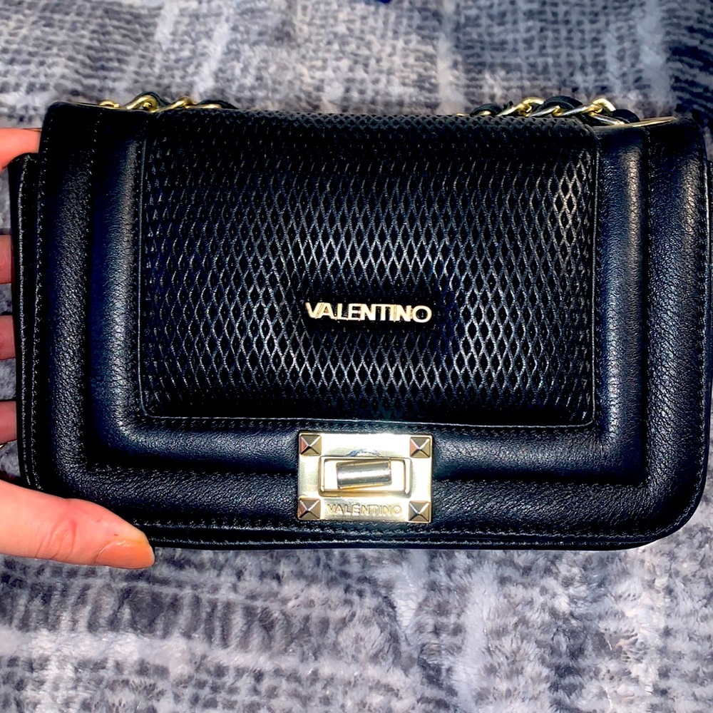 COPY - Valentino bag!!